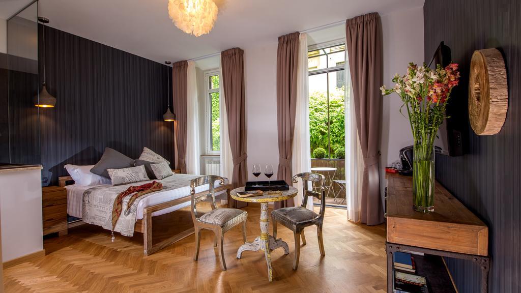 Qt Suites Roma Chambre photo